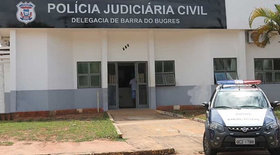 Homem agride a esposa bate a cabeça dela no chão e é preso pela Polícia Civil 1