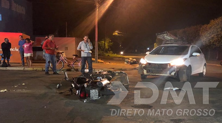 Casal fica ferido em colisão entre carro e moto em Rondonópolis 1