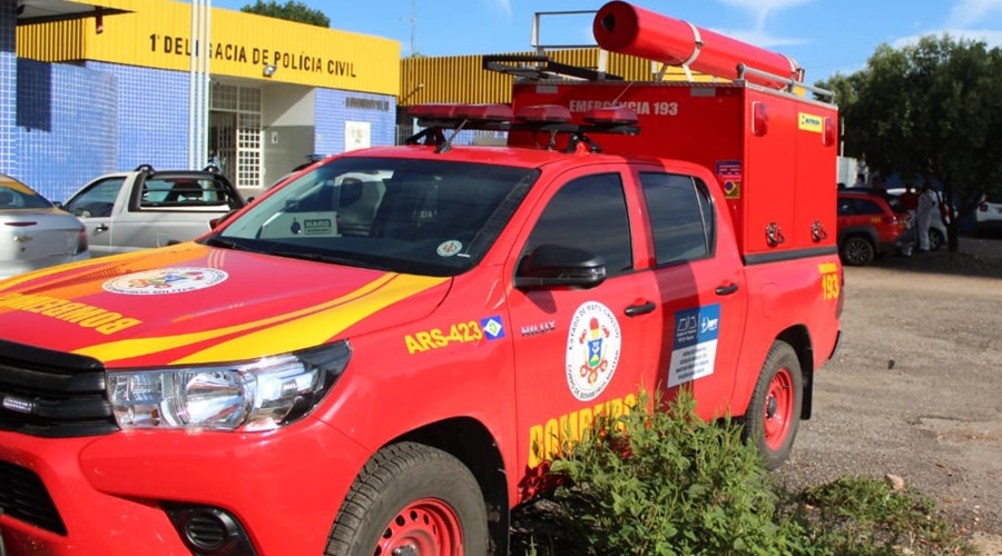 Batalhão de bombeiro Militar fez a descontaminação da 1º DP em Rondonópolis MT 1