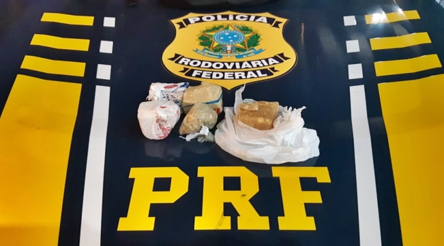 PRF prende homem de 32 anos suspeito de trafico e apreende cocaína em Rondonópolis/MT 1