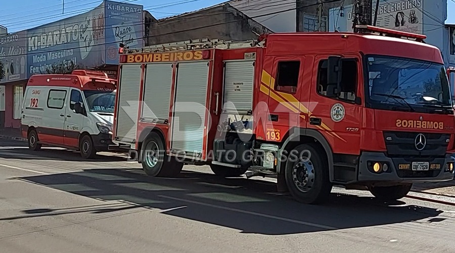 Residência pega fogo no centro de Rondonópolis e Corpo de Bombeiros age rápido e combate as chamas 1