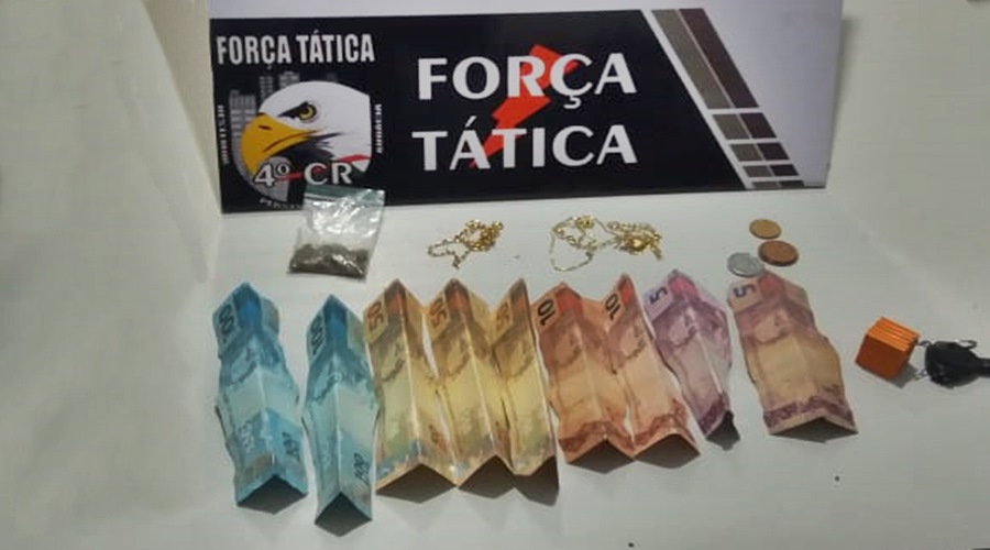 Força Tática prende mulher por tráfico de drogas que tinha em seu desfavor um mandado de prisão em aberto por tráfico de entorpecente 1