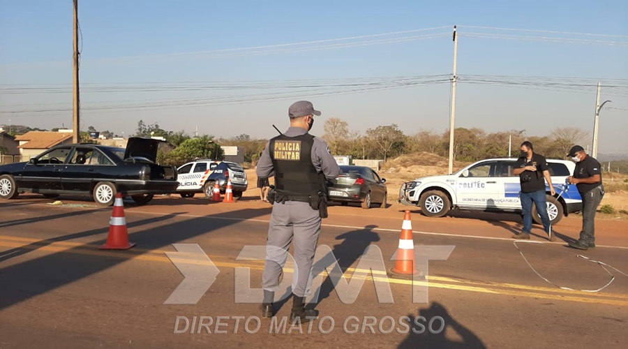 Homem assassinado a tiros com carro em movimento 1