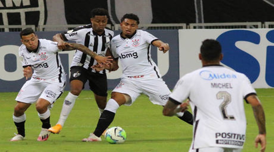 Atlético-MG deslancha no 2º tempo e vence Corinthians de virada 1