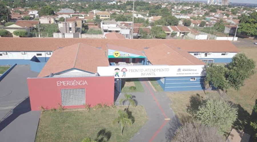 Criança é socorrida pela mãe para o hospital infantil com vários hematomas e pai é suspeito de espancamento 1