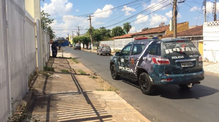 Homem estupra sobrinha de 4 anos e compra chocolate para ela não contar a monstruosidade que ele cometeu 1