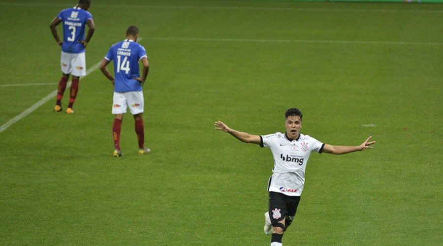 Corinthians vence Bahia, alivia crise e sobe na tabela do Brasileirão 2020 1