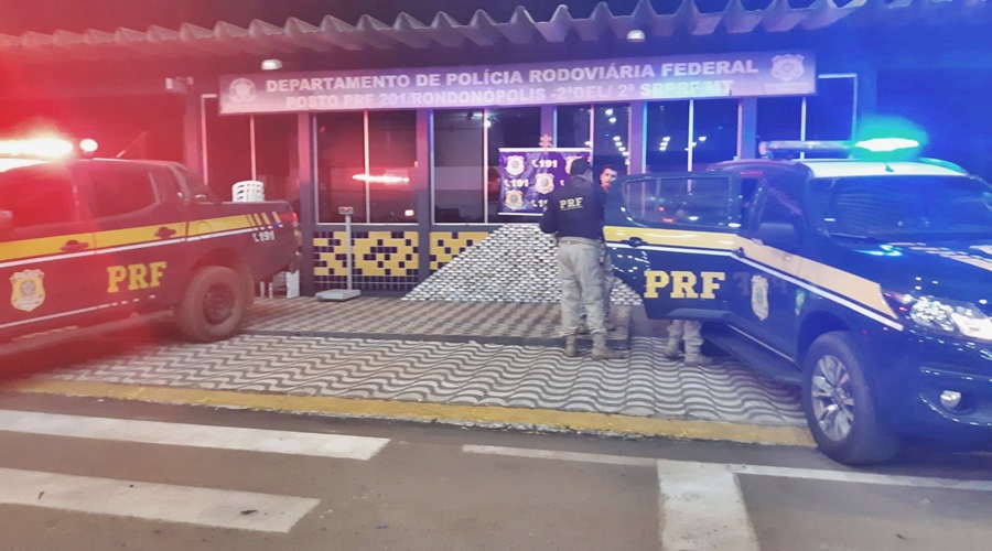 PRF apreende em Rondonópolis 410 Kg de cocaina que era transportada em caminhão guincho avaliada em 51 milhões de reais 1