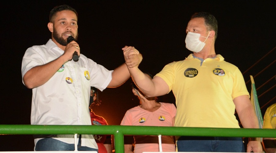 Professor Alikson Reis realizou o lançamento da sua campanha na quinta-feira (08) 1