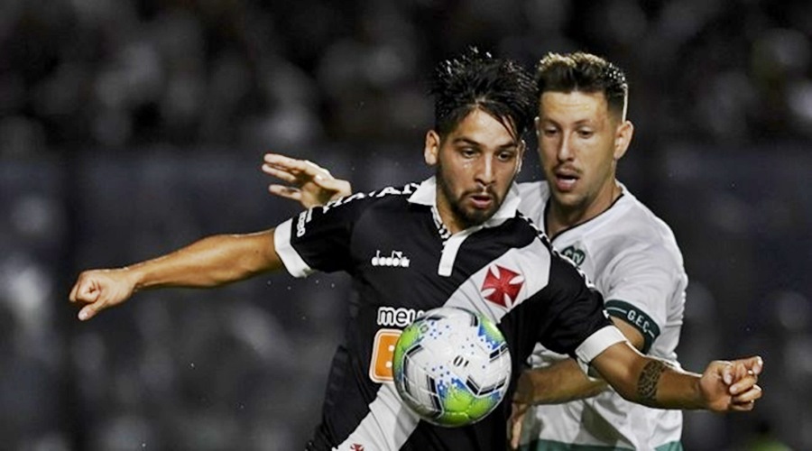 Vasco volta a apresentar erros defensivos e derrota em Salvador reforça a 'Benítez-Dependência 1