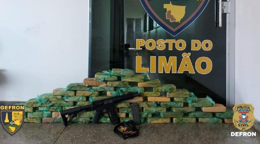 Gefron apreende quase 58 quilos de drogas e arma de uso restrito 1