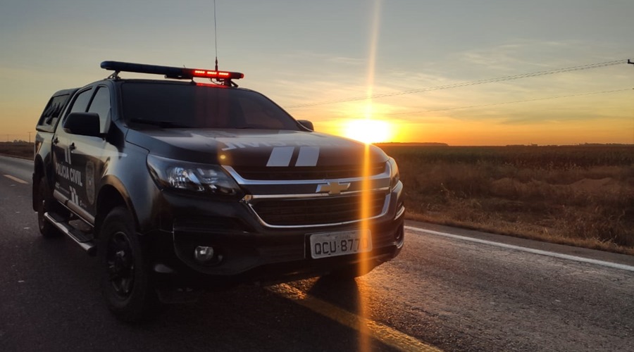 Homem é preso em flagrante pela Polícia Civil após agredir companheira e fazer disparos dentro de casa 1