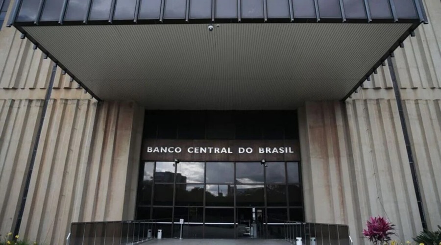 Mercado financeiro eleva projeção da inflação para 8,35% 1