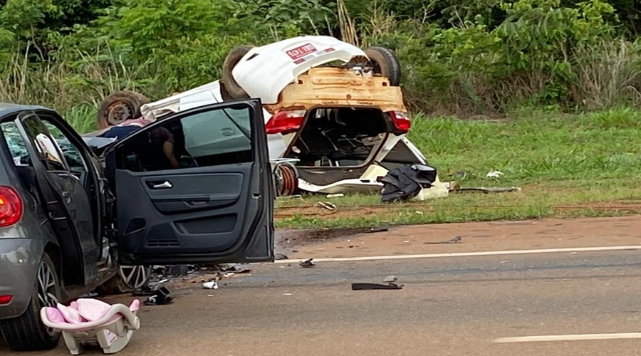 Colisão entre dois veículos na BR 163 próximo a Rondonópolis deixa dois mortos e cinco feridos 1