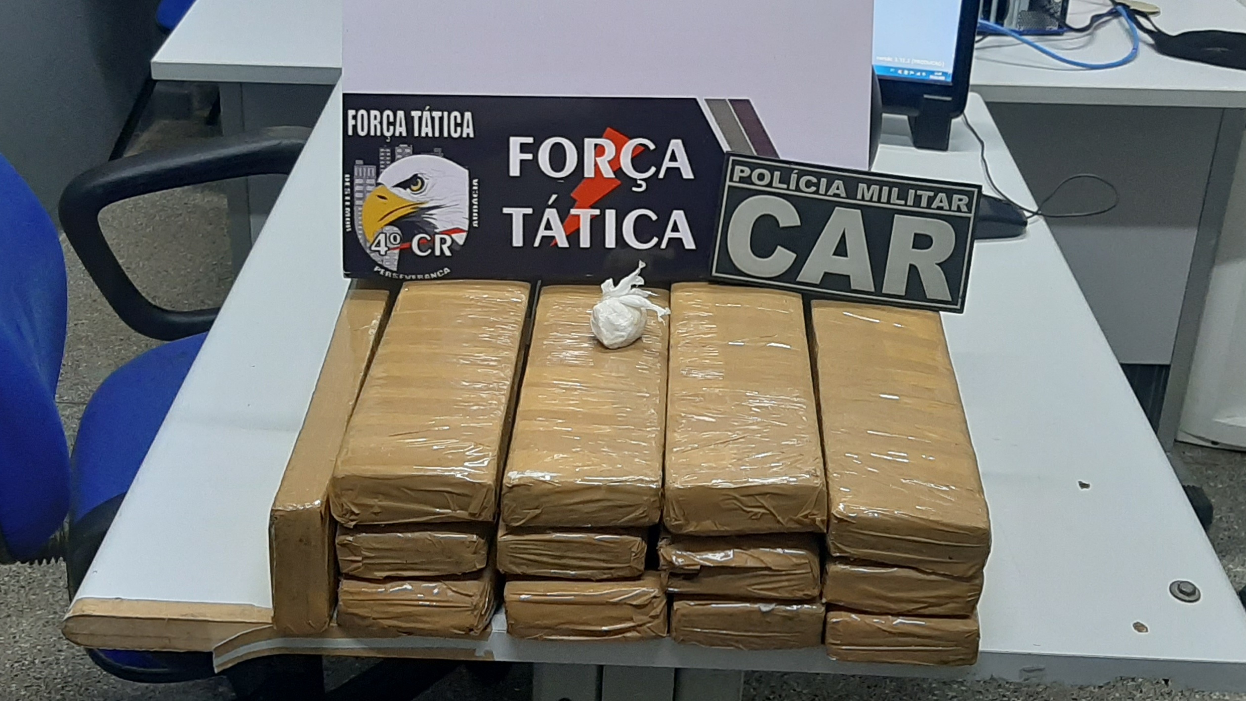 Homem é preso pelo Grupo CAR no Jardim Tropical com quase 15 kg de maconha 1