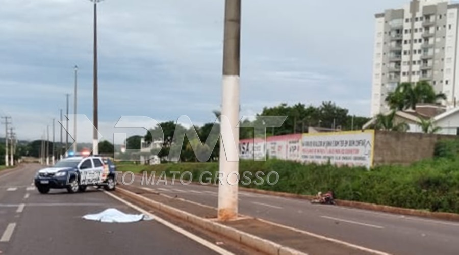 Motociclista perde o controle de moto na Avenida dos Estudantes colide em poste e tem morte instantânea 1