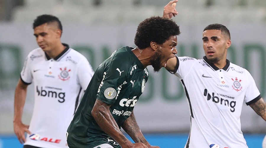 Em noite inspirada Palmeiras goleia Corinthians e segue sonhando com título brasileiro 1