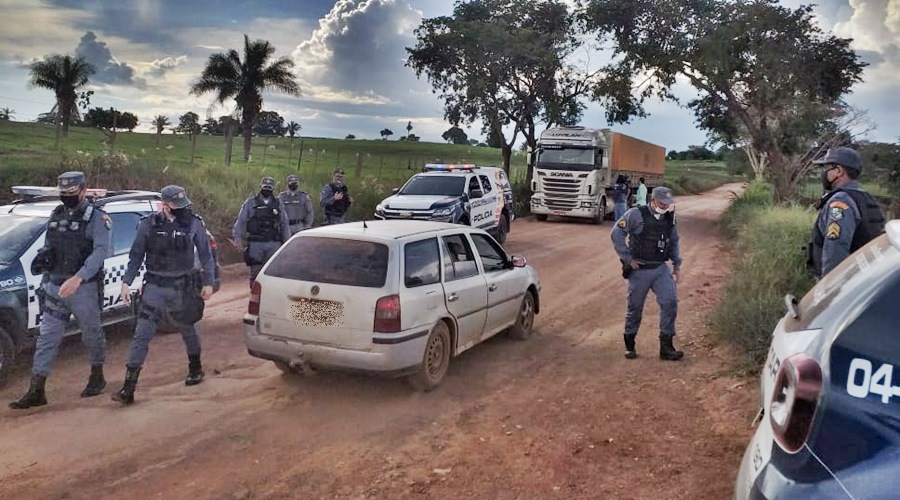 Policia Militar age rápido evita roubo e liberta motorista que estava em cárcere privado 1