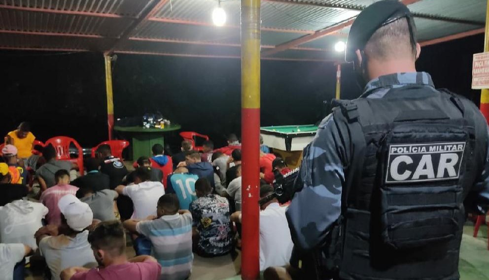 PM encerra cinco festas clandestinas com 300 pessoas aglomeradas em Rondonópolis 1