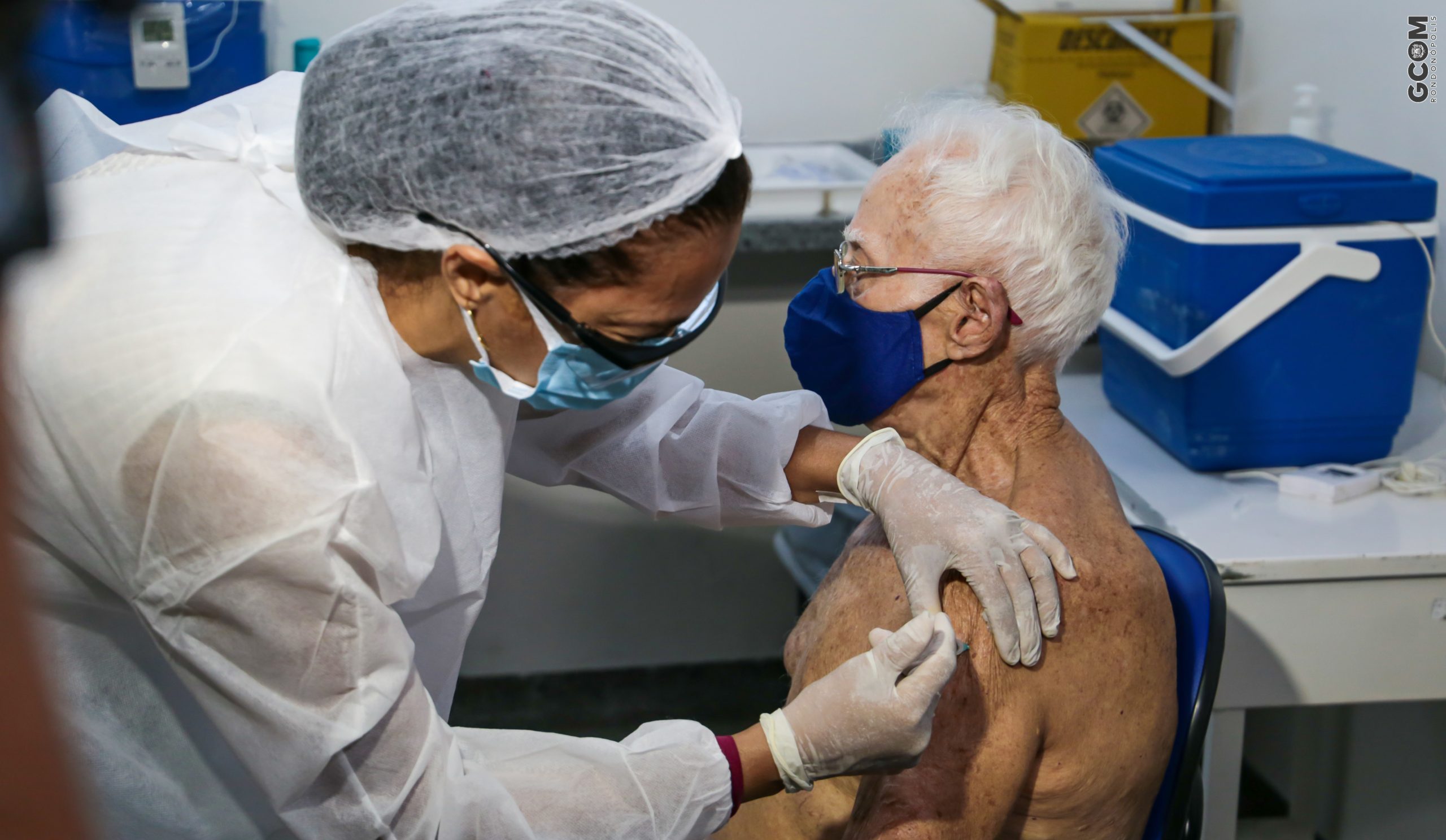 Vacinação será retomada na terça (23) para idosos com 79 anos ou mais 1