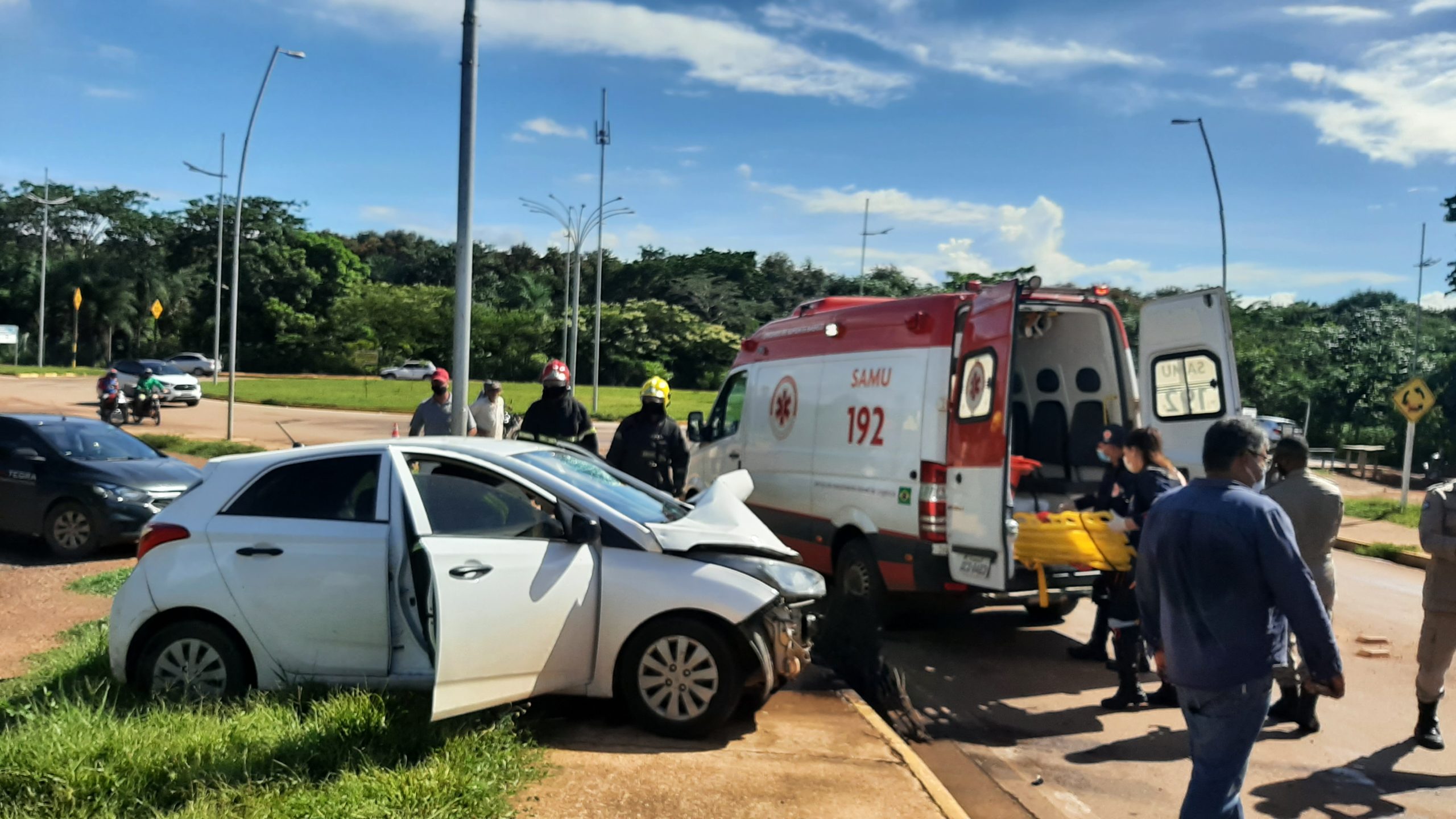 Colisão violenta na Otaviano Muniz deixa um condutor gravemente ferido 1