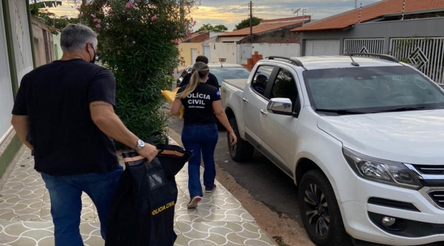 Durante Operação “Chave de Ouro” mandados são cumpridos contra diretores de Empresa Cuiabana de Zeladoria e Serviços Urbanos 1