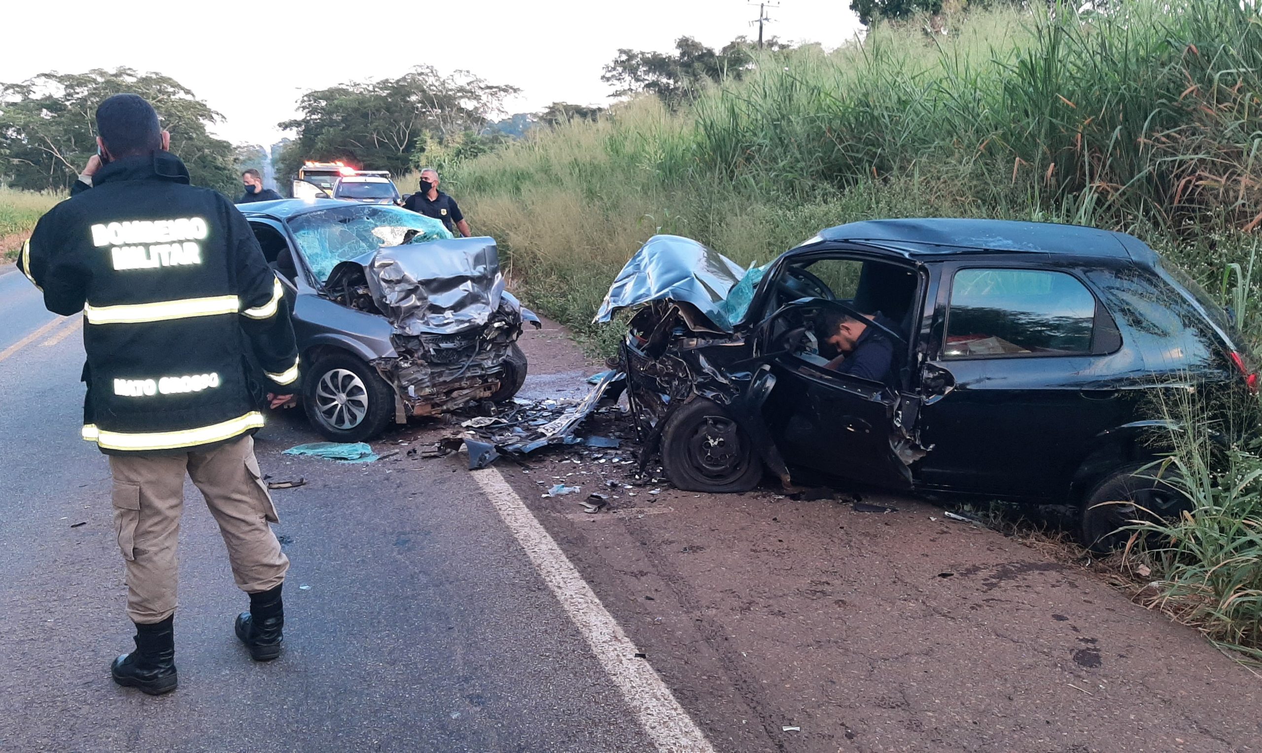 Uma colisão violenta na BR 364 próximo a Rondonópolis tirou a vida de um jovem de 22 anos 1