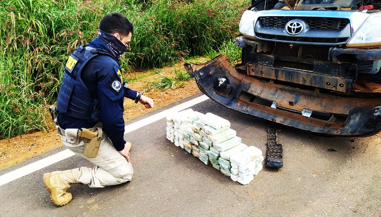 PRF apreende 47 quilos de pasta base de cocaína em Campo Verde-MT 1