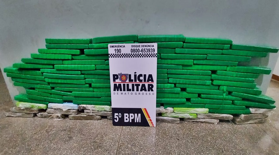 Policiais militares em rondas apreendem quase 90 Kg de maconha abandonada em malas em Rondonópolis 1