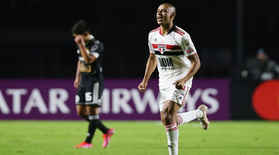 Com reservas, São Paulo bate Sporting Cristal e avança na Libertadores 1