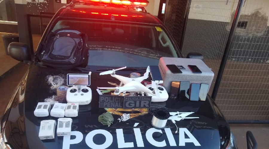 Policiais penais apreendem drone e outros materiais ilícitos que seriam introduzidos na Mata Grande 1