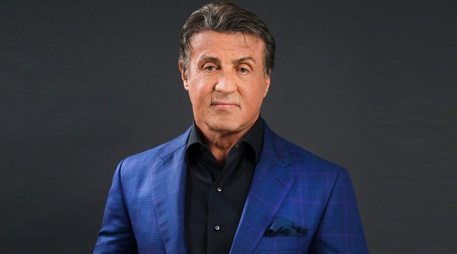 De cachorro vendido a estátua de bronze: as curiosidades de Stallone 1