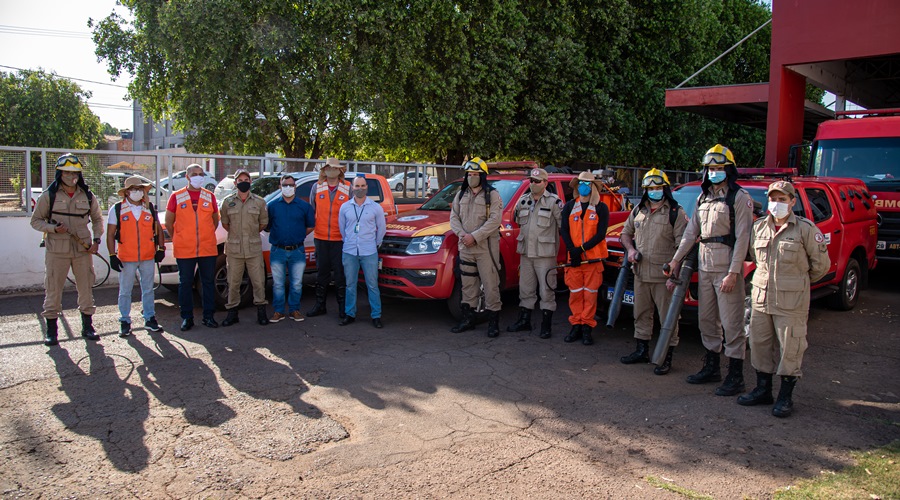 Comandante anuncia consolidação da parceria Corpo de Bombeiros e Prefeitura no combate às queimadas 1