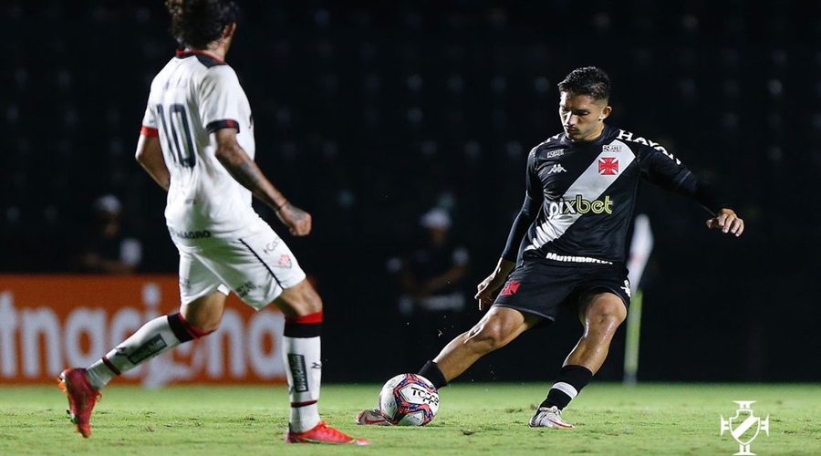 Vasco é goleado em São Januário e segue na Série B em 2022 1