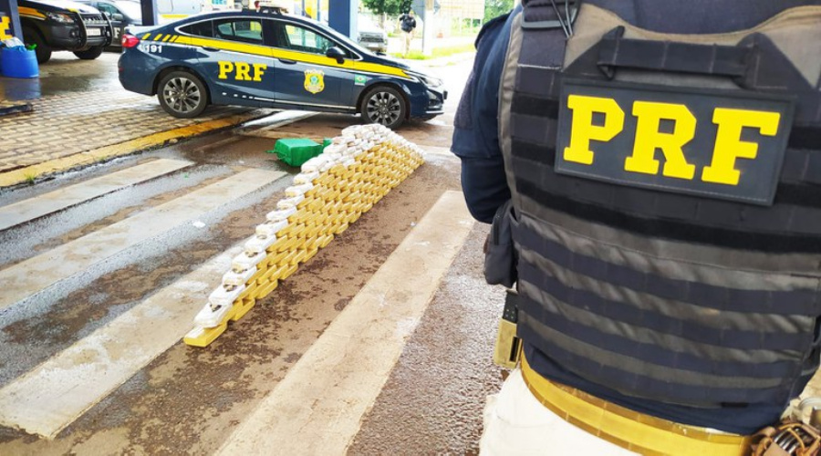 PRF apreende grande carga de pasta base de cocaína em Rondonópolis-MT 1