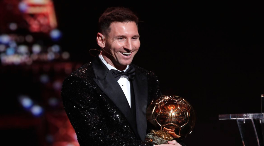 Messi amplia recorde e ganha 7ª Bola de Ouro da carreira 1