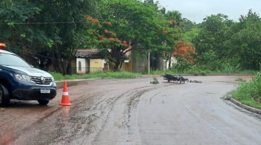 Motociclista é atingido por fio de alta tensão em Santa Elvira e é socorrido com fratura na perna 1