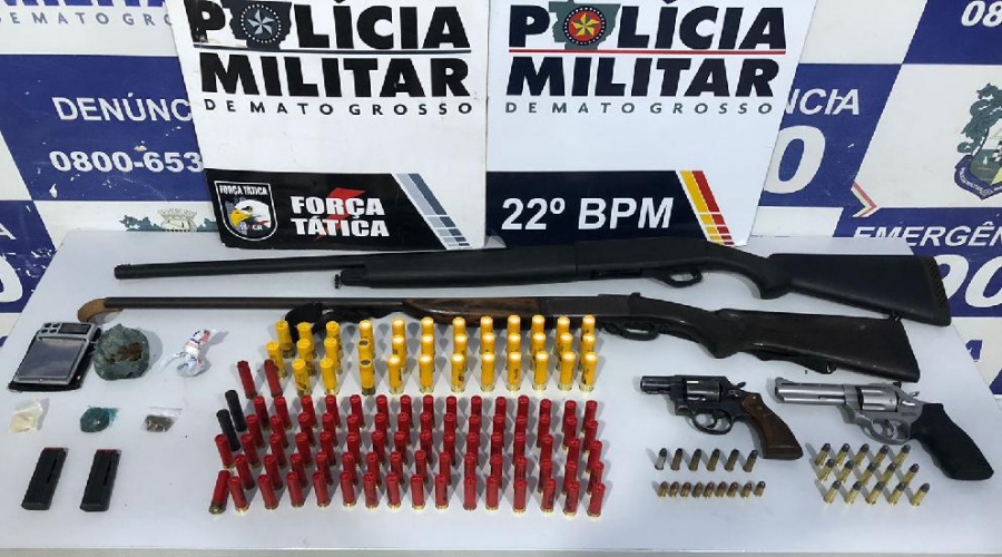 Polícia Militar prende quadrilha e recupera arsenal de armas de fogo furtado em propriedade rural 1