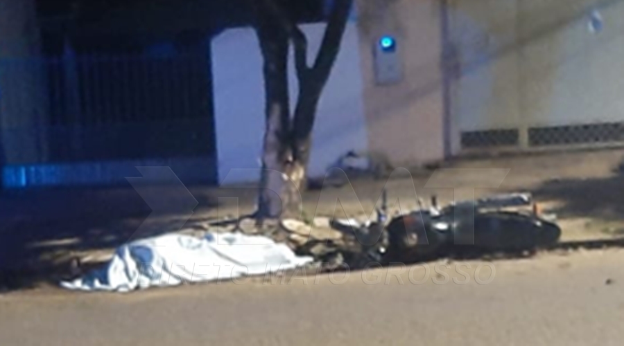 Motociclista morre na madrugada em Rondonópolis após colidir em árvore 1