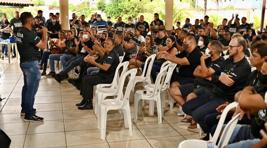 Policiais Penais dão pausa em greve até nova negociação com Governo do Estado 1