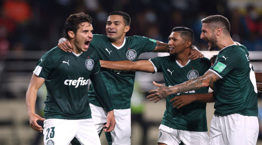 Com gols de Dudu e Raphael Veiga Palmeiras vence o Al Ahly e se garante na final do Mundial de Clubes 1