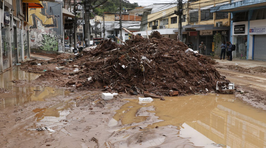 Vítimas fatais em Petrópolis já chegam a 198 e 89 ainda estão desaparecidos 1