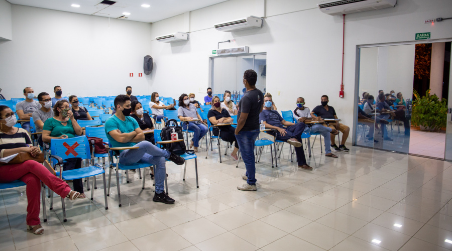 Encontro pedagógico define diretrizes para início das aulas do cursinho 1