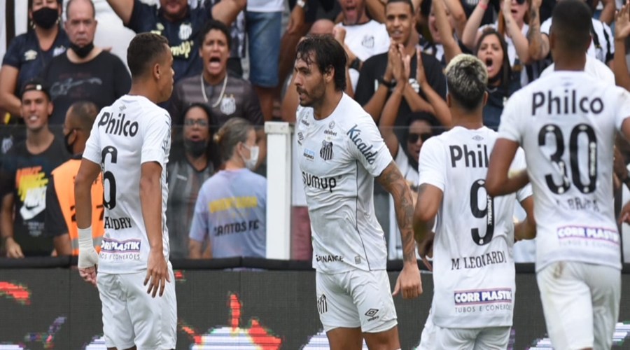 Com gols de Marcos Guilherme e Ricardo Goulart, Santos FC vence o Ituano na Vila Belmiro 1