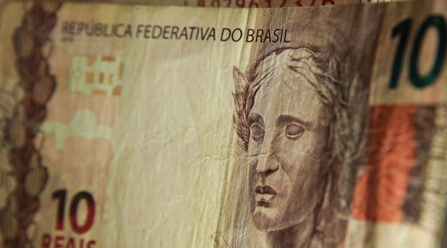 Prévia da inflação oficial fica em 0,95% em março, diz IBGE 1