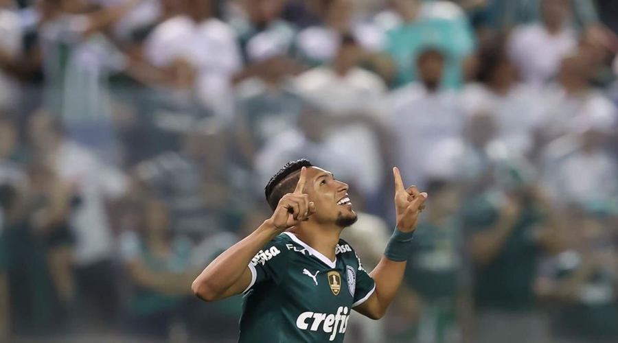 Palmeiras goleia Corinthians por 3 a 0 em Derby na arena Barueri 1