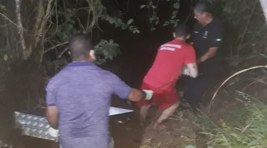 Cadáver em estado de decomposição é localizado boiando nas aguas do Rio Vermelho em Rondonópolis 1