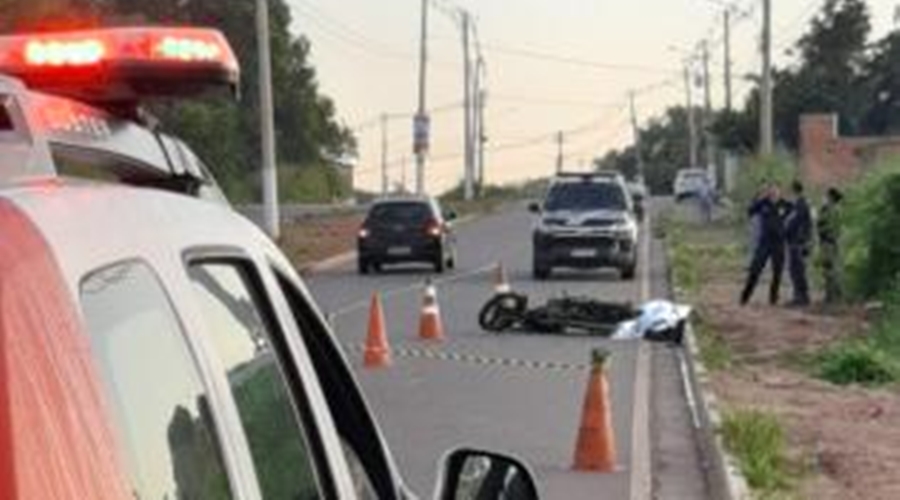 Homem morre após a moto que conduzia bater em uma vaca em VG 1