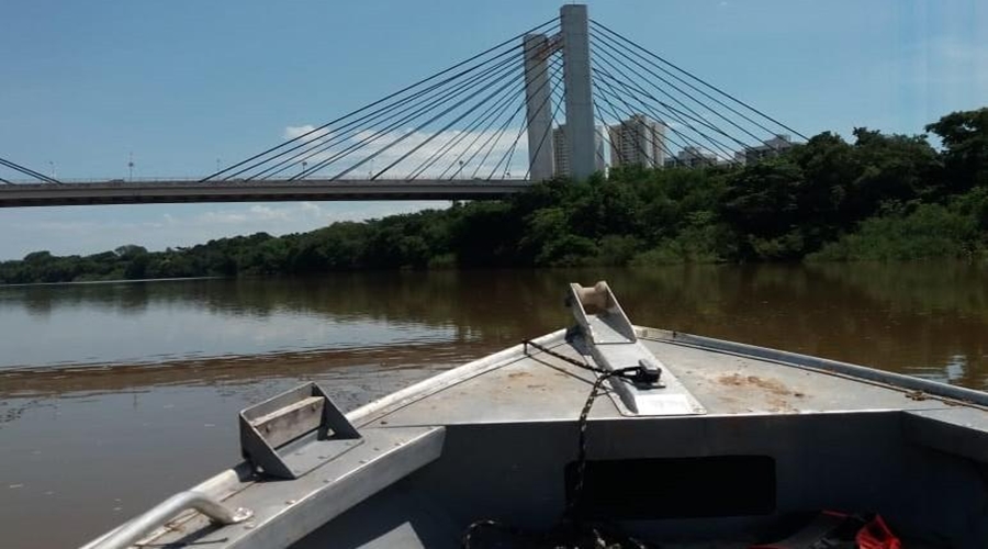 Pescado ilegal armazenado na margem do Rio Cuiabá é apreendido pela PMA durante fiscalização 1