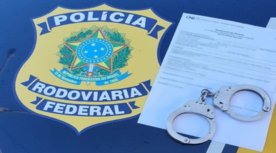 Ação da PRF resulta na prisão de um indivíduo com mandado de prisão por estupro e outro por homicídio em Barra do Garças 1